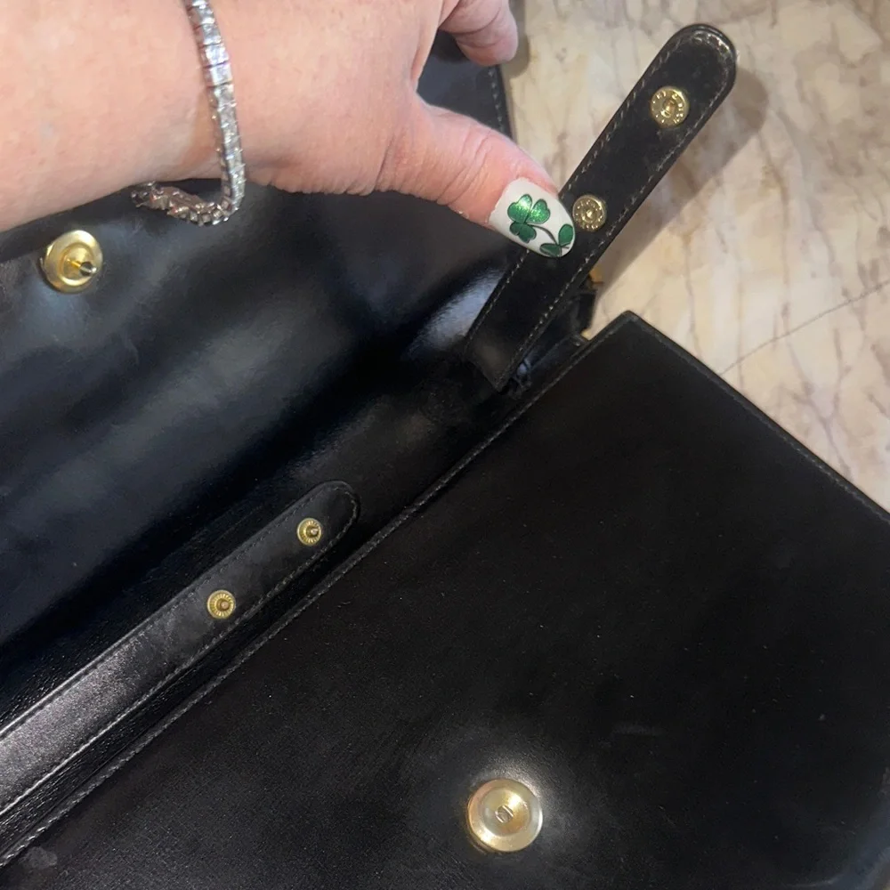 Gucci Black Leather Shoulder Bag or Clutch - Picture 8 of 14